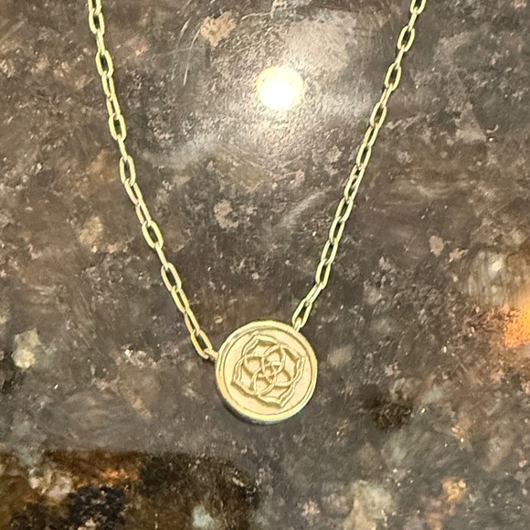 Kendra Scott Jewelry - KENDRA SCOTT Reversible Gold Necklace